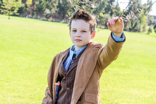 junge, porträt, pose, cosplay, doctor who, kind